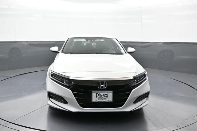 Photo of 2020 Platinum White Pearl Honda Accord