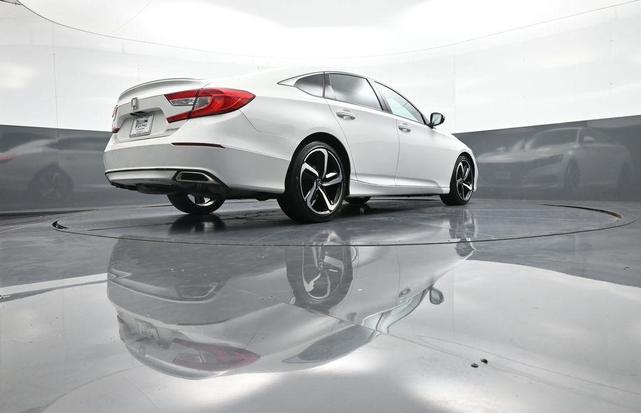 Photo of 2020 Platinum White Pearl Honda Accord