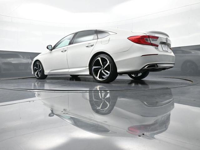 Photo of 2020 Platinum White Pearl Honda Accord