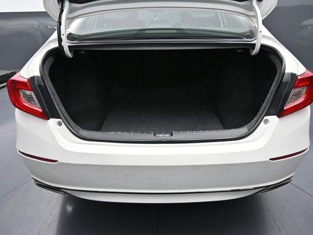 Photo of 2020 Platinum White Pearl Honda Accord
