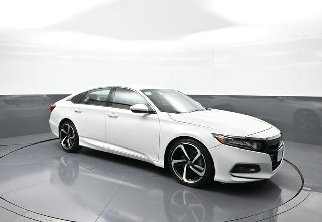 Photo of 2020 Platinum White Pearl Honda Accord