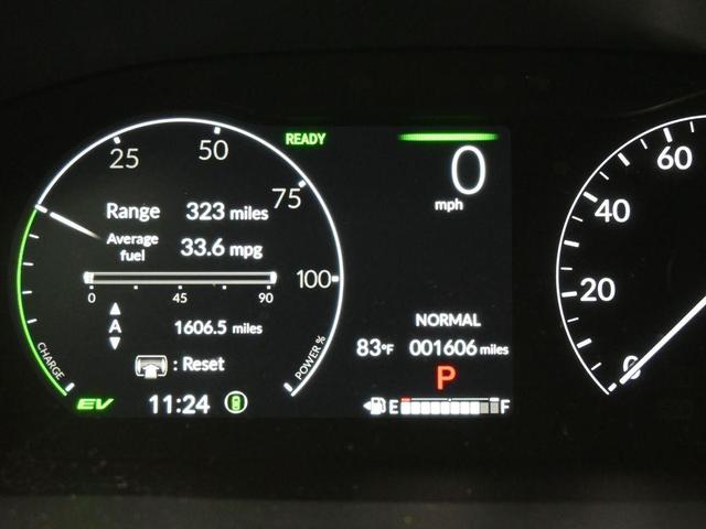 Photo of 2025 Urban Gray Pearl Honda CR-V Hybrid