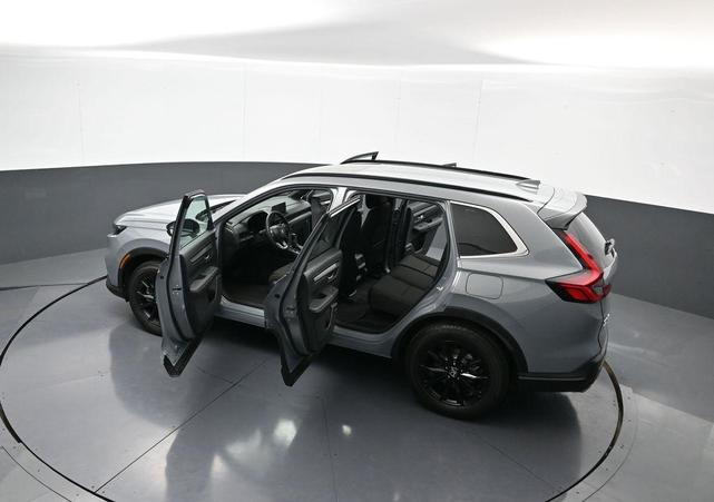 Photo of 2025 Urban Gray Pearl Honda CR-V Hybrid