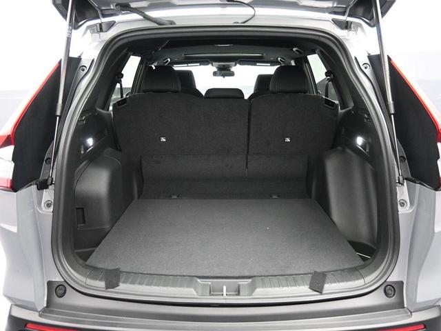 Photo of 2025 Urban Gray Pearl Honda CR-V Hybrid