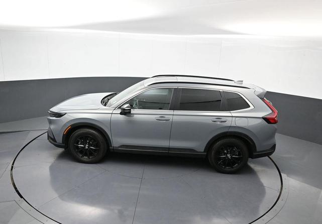 Photo of 2025 Urban Gray Pearl Honda CR-V Hybrid