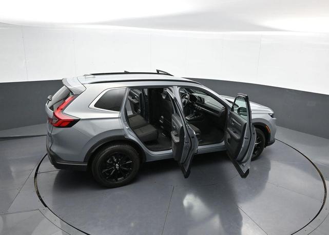 Photo of 2025 Urban Gray Pearl Honda CR-V Hybrid