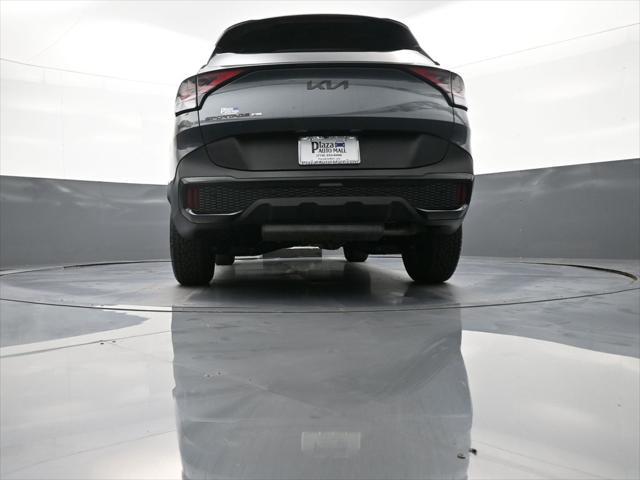 Photo of 2025 Gravity Gray Kia Sportage