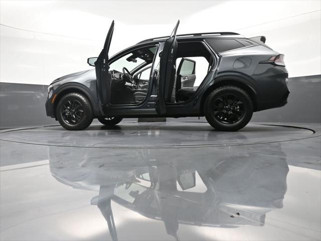 Photo of 2025 Gravity Gray Kia Sportage