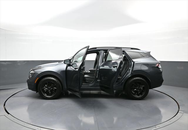 Photo of 2025 Gravity Gray Kia Sportage