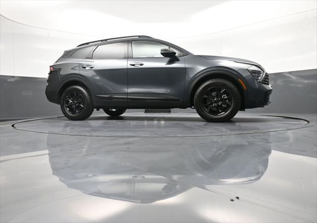 Photo of 2025 Gravity Gray Kia Sportage