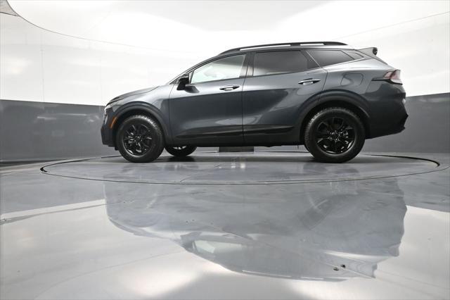 Photo of 2025 Gravity Gray Kia Sportage