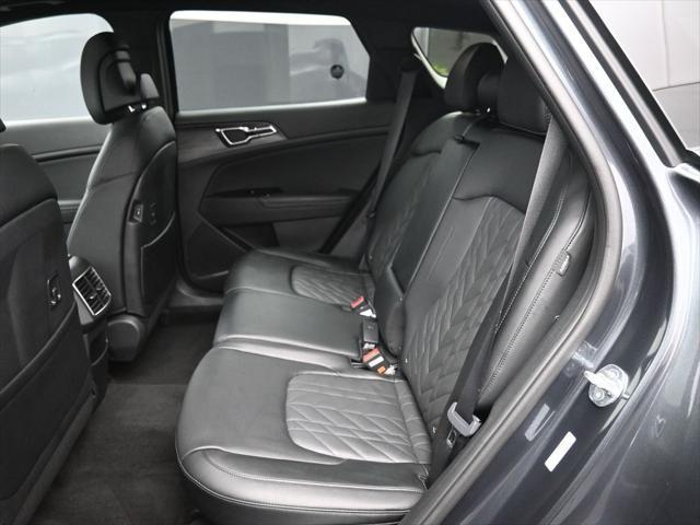 Photo of 2025 Gravity Gray Kia Sportage