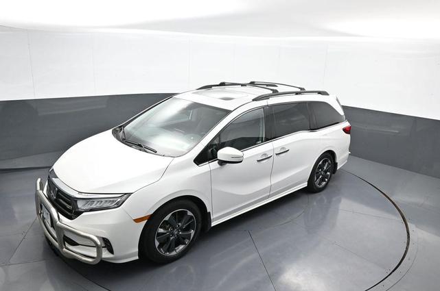 Photo of 2023 Platinum White Pearl Honda Odyssey