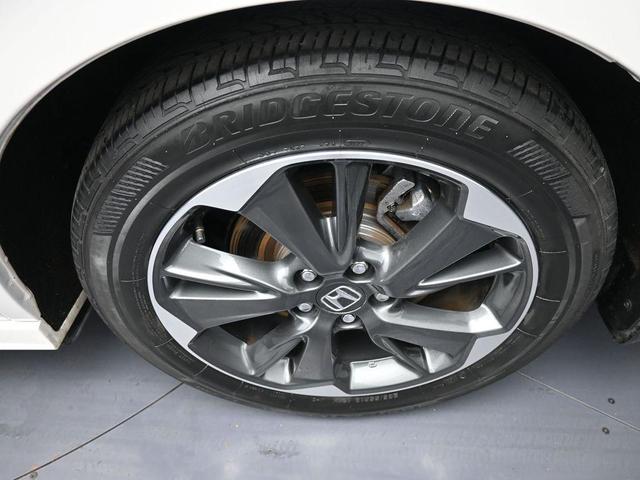 Photo of 2023 Platinum White Pearl Honda Odyssey