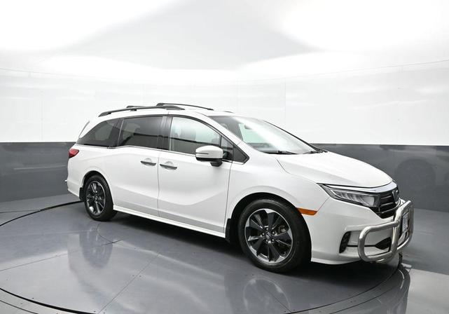 Photo of 2023 Platinum White Pearl Honda Odyssey