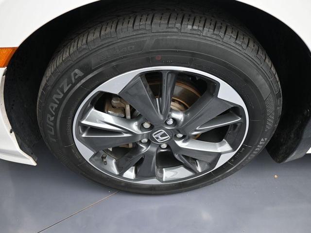 Photo of 2023 Platinum White Pearl Honda Odyssey