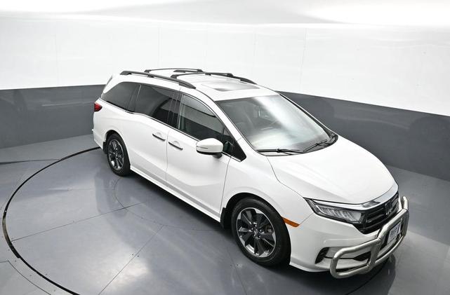 Photo of 2023 Platinum White Pearl Honda Odyssey