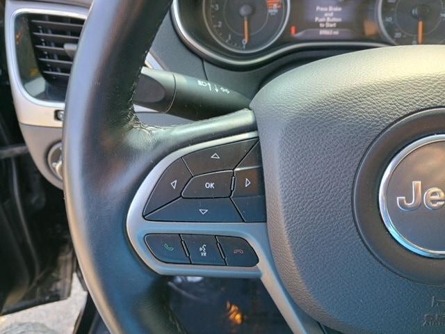 Photo of 2019 Diamond Black Jeep Cherokee