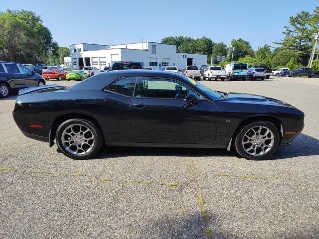 Photo of 2017 Pitch Black Clearcoat Dodge Challenger