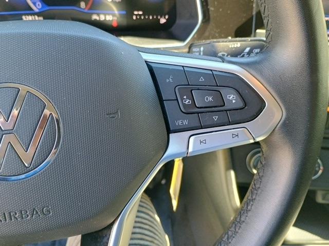 Photo of 2024 Pure White Volkswagen Jetta
