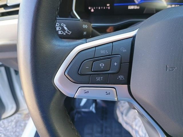 Photo of 2024 Pure White Volkswagen Jetta