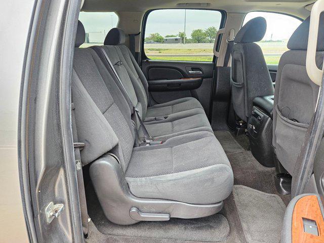 Photo of 2007 Steel Gray Metallic GMC Yukon XL