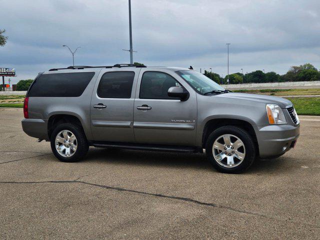 Photo of 2007 Steel Gray Metallic GMC Yukon XL