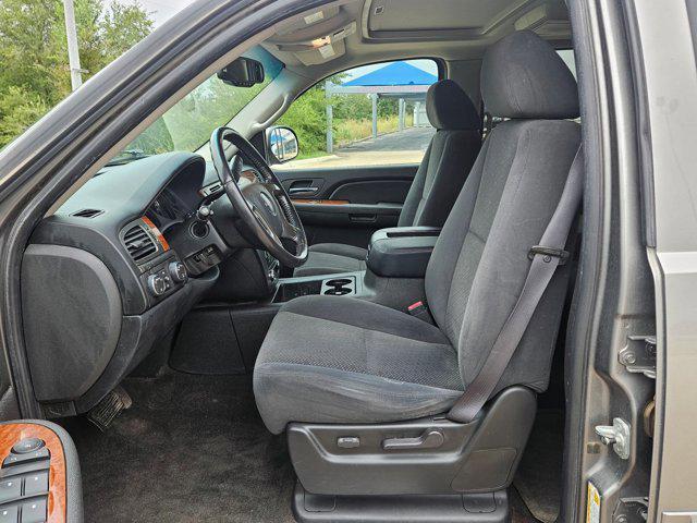 Photo of 2007 Steel Gray Metallic GMC Yukon XL