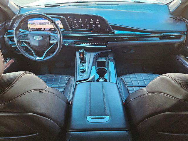 Photo of 2022 Crystal White Tricoat Cadillac Escalade