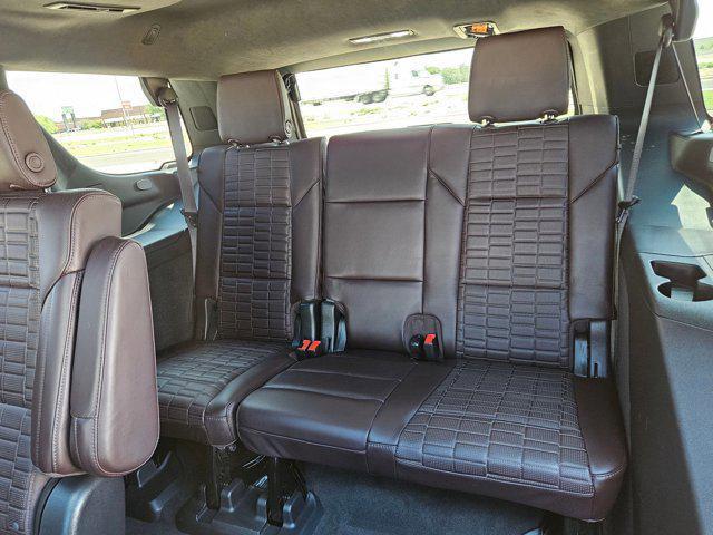 Photo of 2022 Crystal White Tricoat Cadillac Escalade