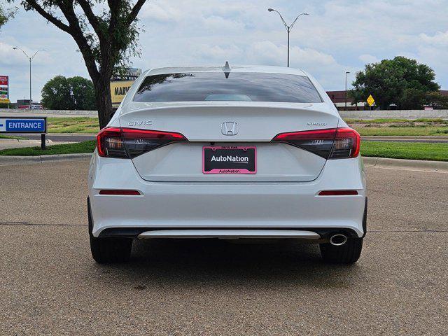 Photo of 2023 Platinum White Pearl Honda Civic