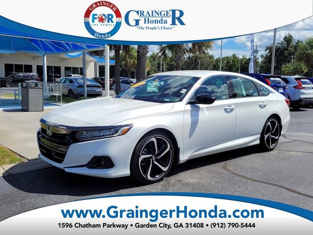 Photo of 2022 Platinum White Pearl Honda Accord