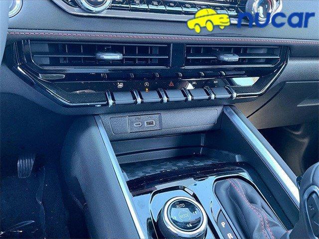 Photo of 2025 Red Chevrolet Colorado