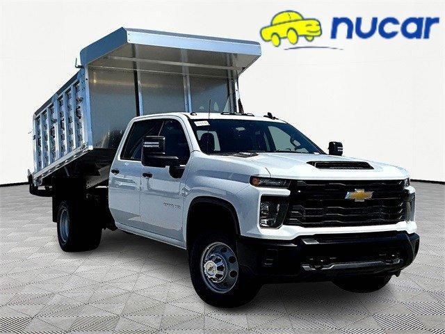 Photo of 2025 White Chevrolet Silverado 3500