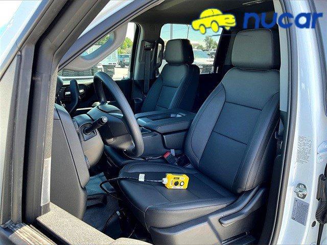 Photo of 2025 White Chevrolet Silverado 3500