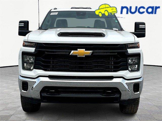Photo of 2025 White Chevrolet Silverado 3500