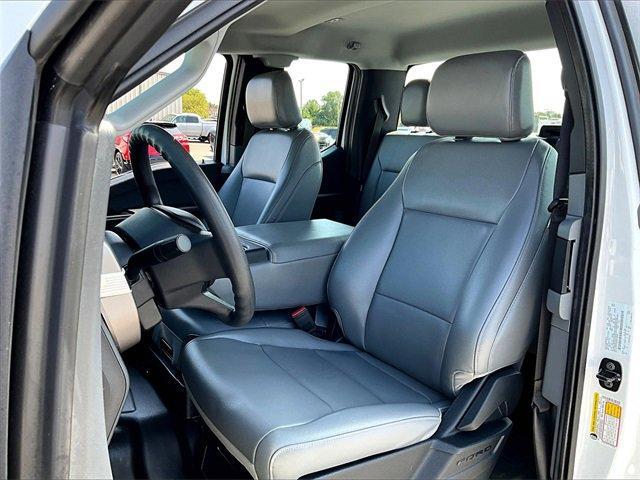 Photo of 2024 Oxford White Ford F-150