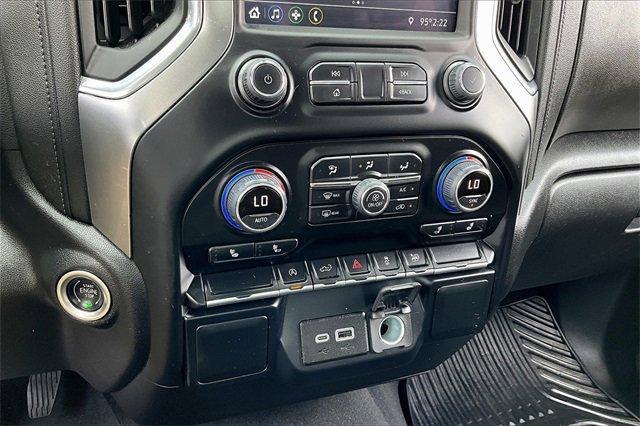 Photo of 2022 Silver Ice Metallic Chevrolet Silverado 1500 Limited