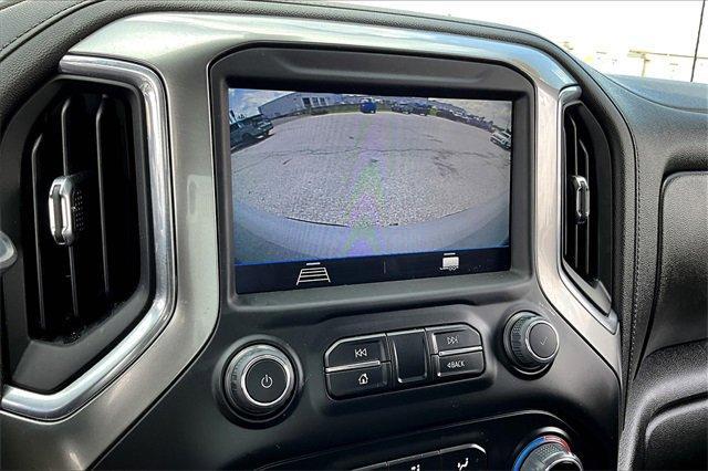 Photo of 2022 Silver Ice Metallic Chevrolet Silverado 1500 Limited