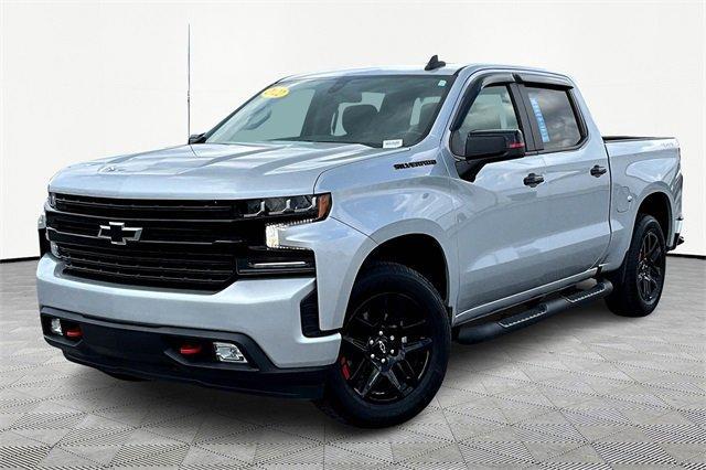 Photo of 2022 Silver Ice Metallic Chevrolet Silverado 1500 Limited
