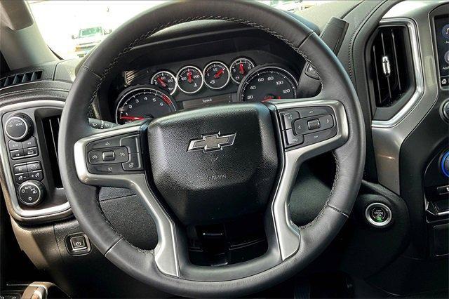 Photo of 2022 Silver Ice Metallic Chevrolet Silverado 1500 Limited