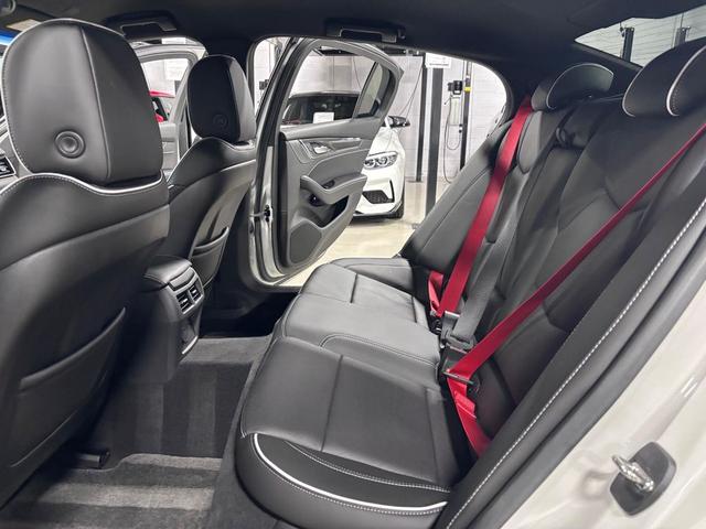 Photo of 2022 WHITE Cadillac CT5-V