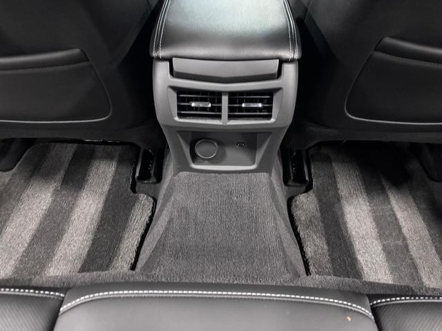 Photo of 2022 WHITE Cadillac CT5-V