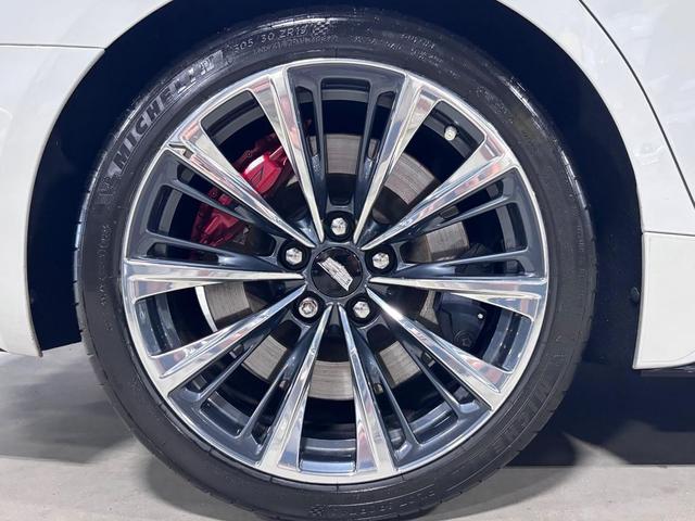 Photo of 2022 WHITE Cadillac CT5-V