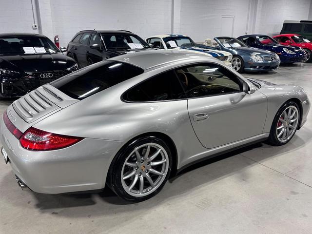 Photo of 2011 Platinum Silver Metallic Porsche 911