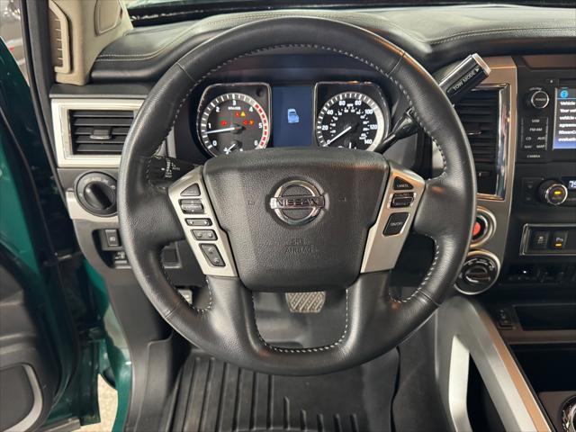 Photo of 2016 GREEN / BEIGE 2TONE Nissan Titan XD