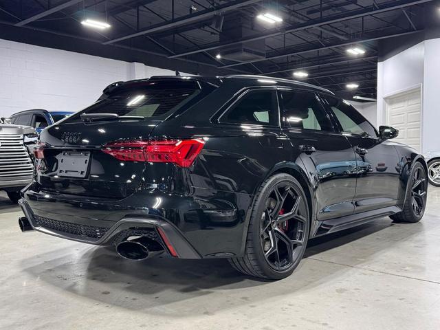 Photo of 2024 BLACK Audi RS 6 Avant