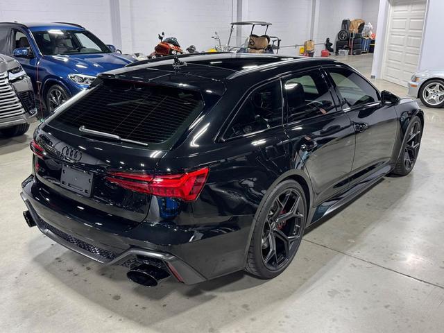 Photo of 2024 BLACK Audi RS 6 Avant