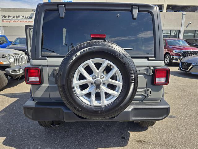 Photo of 2023 Sting-Gray Clearcoat Jeep Wrangler