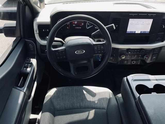 Photo of 2024 Gray Metallic Ford F-350